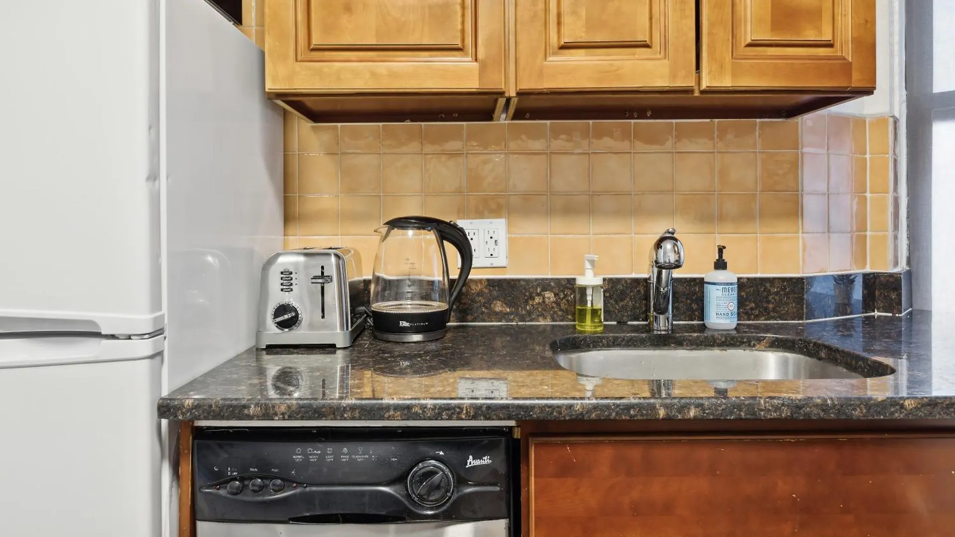 Central Manhattan 2 Bd Time Square Unit New York United States